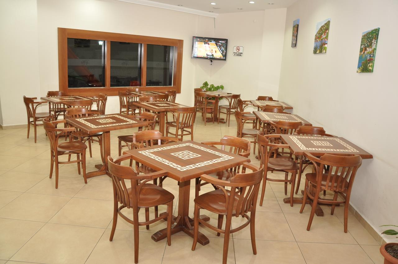 Grand Ati̇lla Hotell